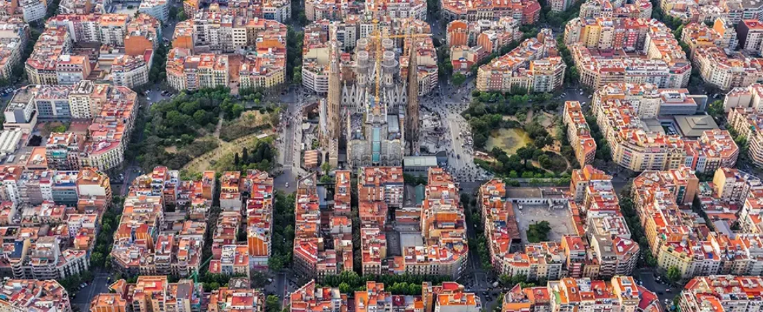 6 Reasons to Visit the Sagrada Familia in Barcelona